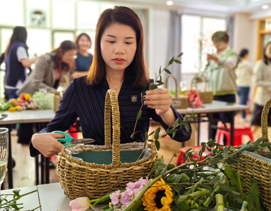 女神節里笑容翻飛，歡樂不退